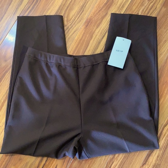 Bend over brown slacks, size 18P, NWT. - Picture 2 of 12